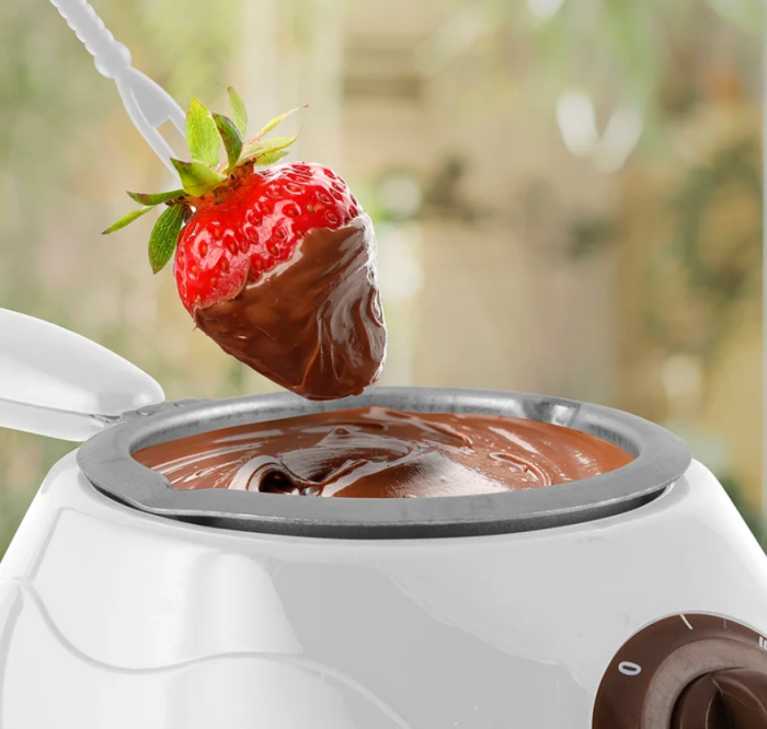 Eternal 0.26 qt. Aluminum Fondue Set - Image 3