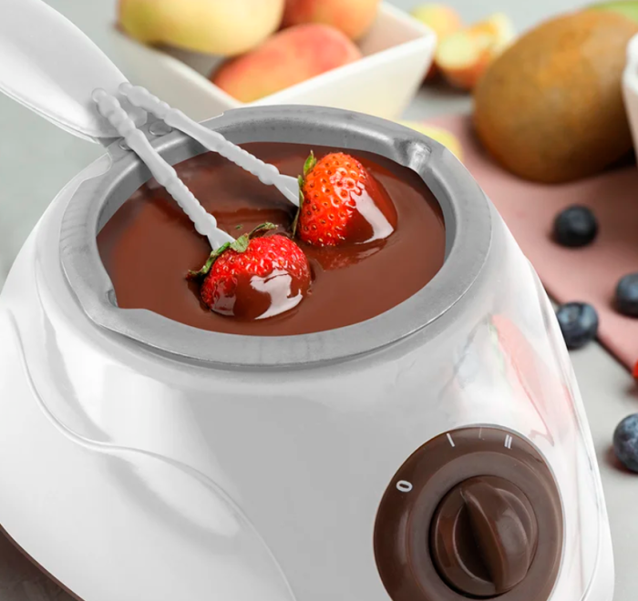 Eternal 0.26 qt. Aluminum Fondue Set - Image 4