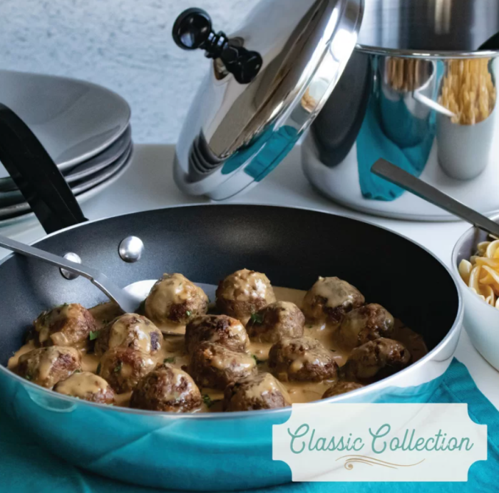 Farberware Classic Series Stainless Steel Saucepot with Lid - Image 3